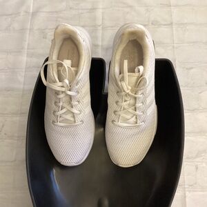 Women’s ADIDAS SNEAKERS ( PREOWNED) SIZE 10